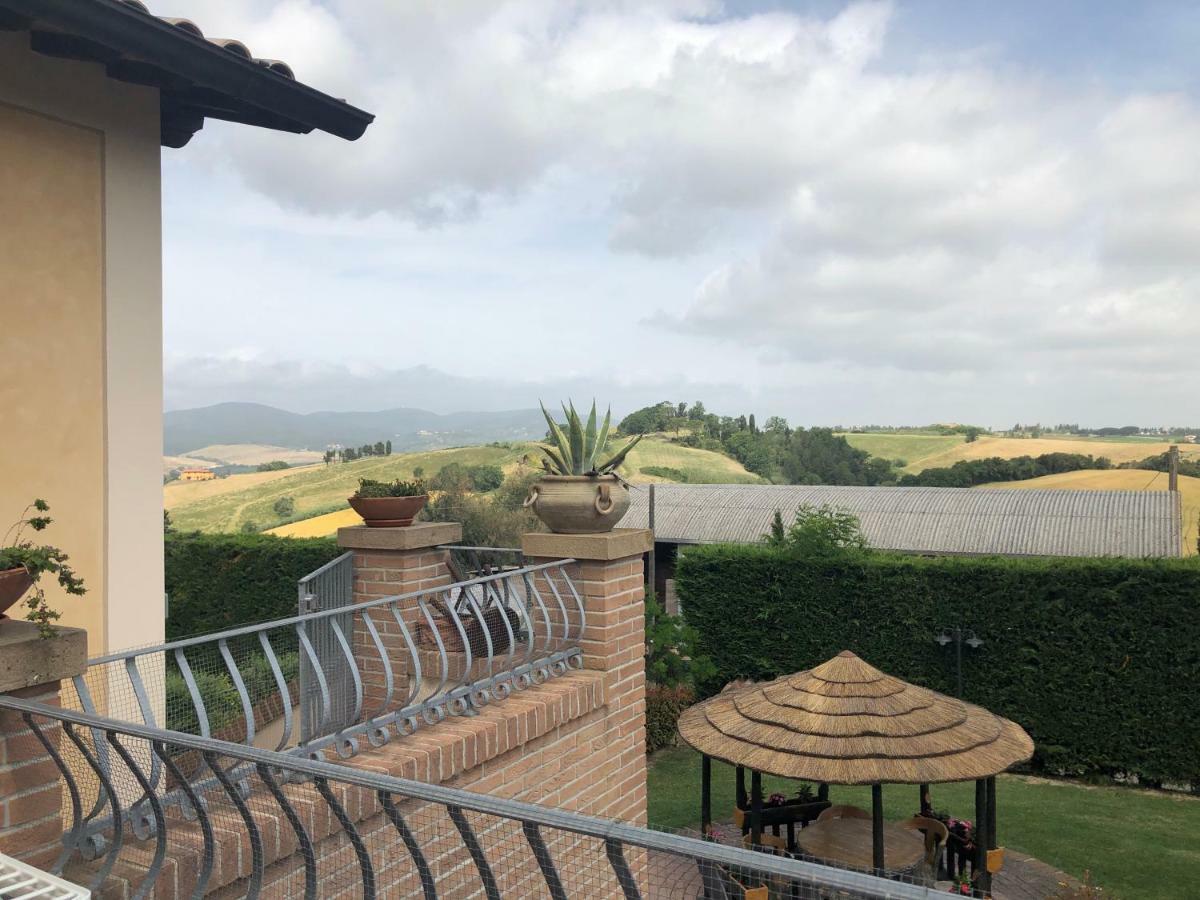 Casa In Campagna A Due Passi Dal Mare Пиза Екстериор снимка