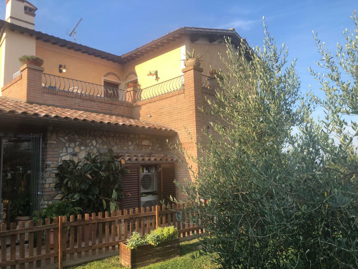 Casa In Campagna A Due Passi Dal Mare Пиза Екстериор снимка